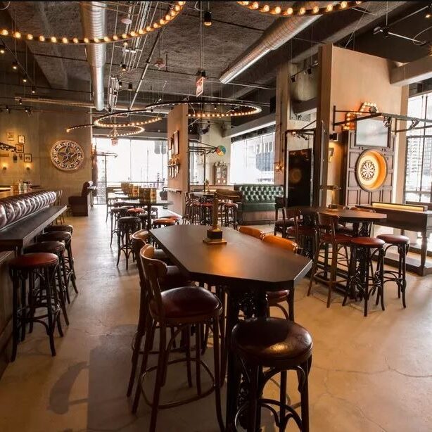 imgi_20_Flight-Club-Interior