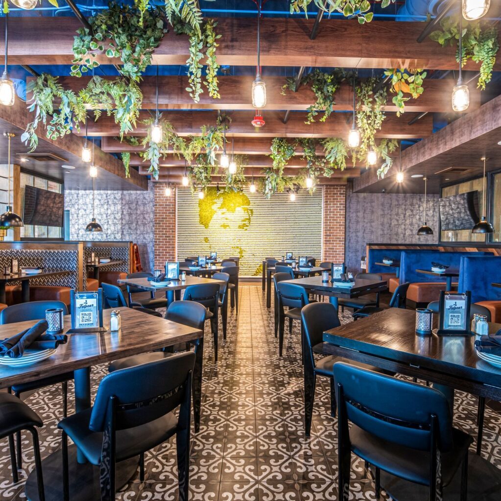 imgi_75_Fatpour-Tap-Works-Lincolnwood-1-1536x1023