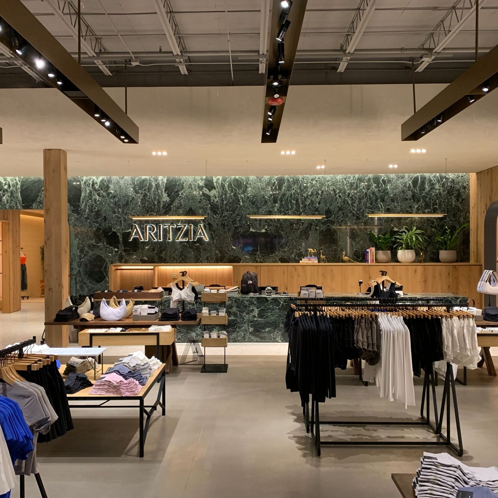 imgi_78_25D0E4B7-8CA4-482D-8217-9001BE8B03FA