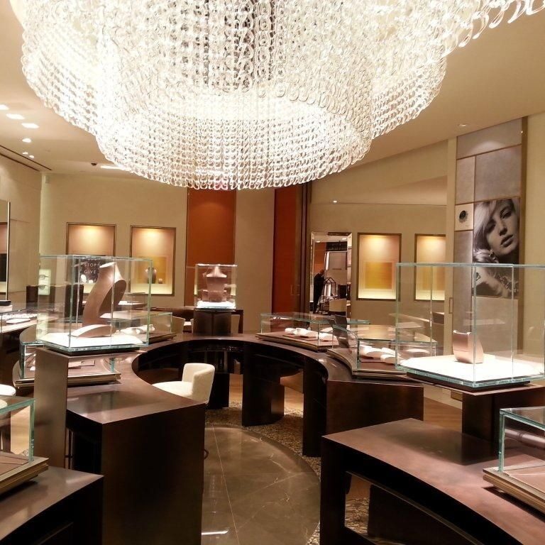 imgi_8_TX_Houston_The-Galleria_Bvlgari_20140427_194145